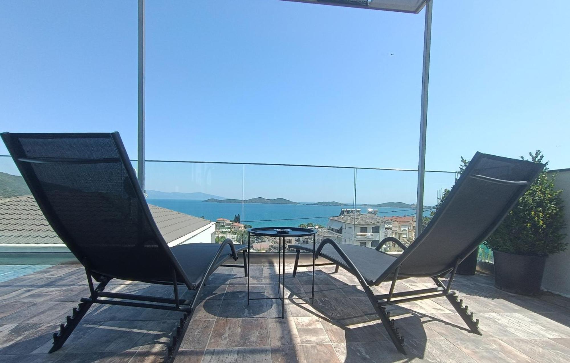 Alta Mare Aparthotel Nea Peramos  Exterior photo